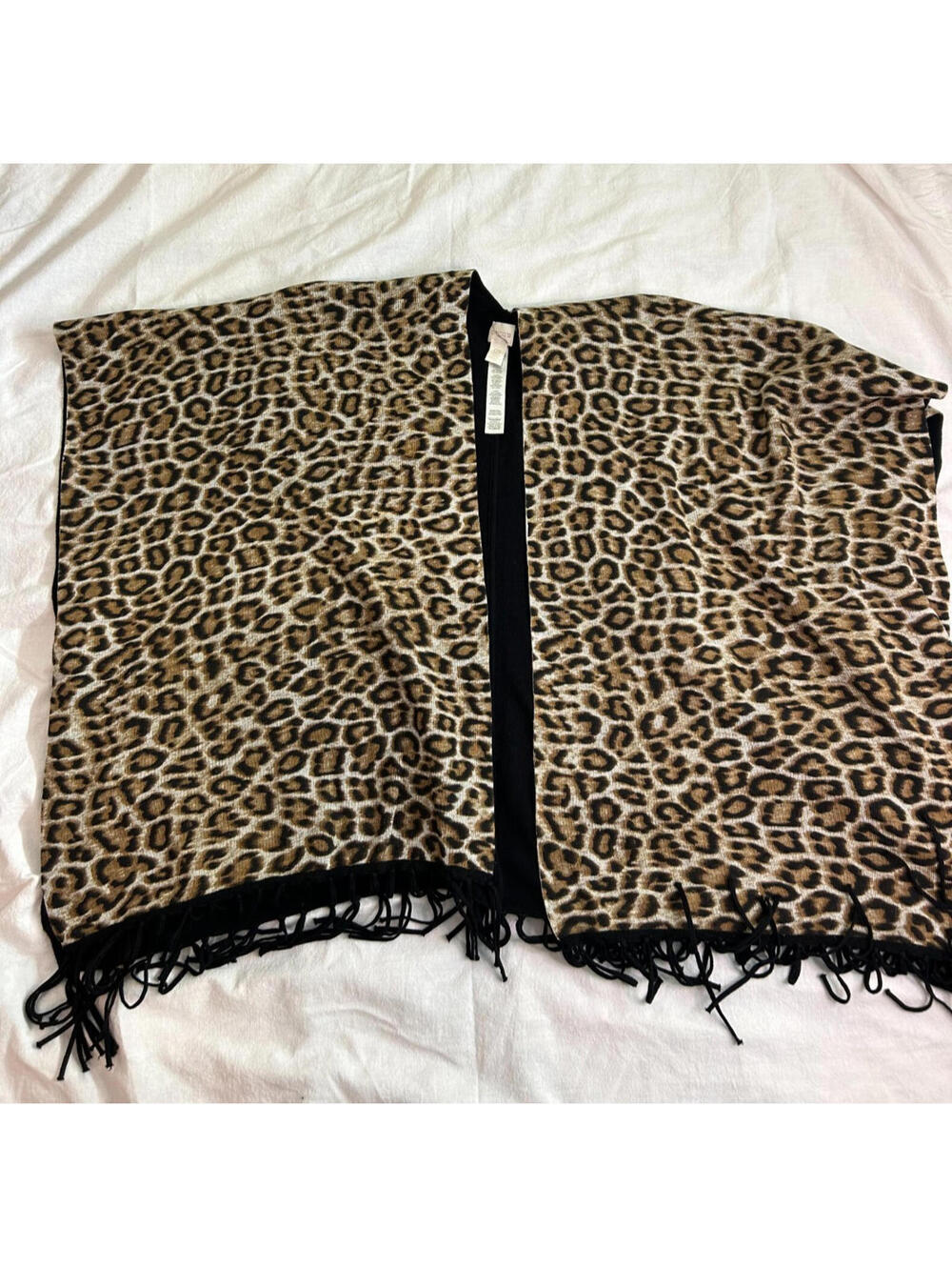 Chico’s Reversible Fringed Ruana Covering Wrap Animal Print Woman’s One Size